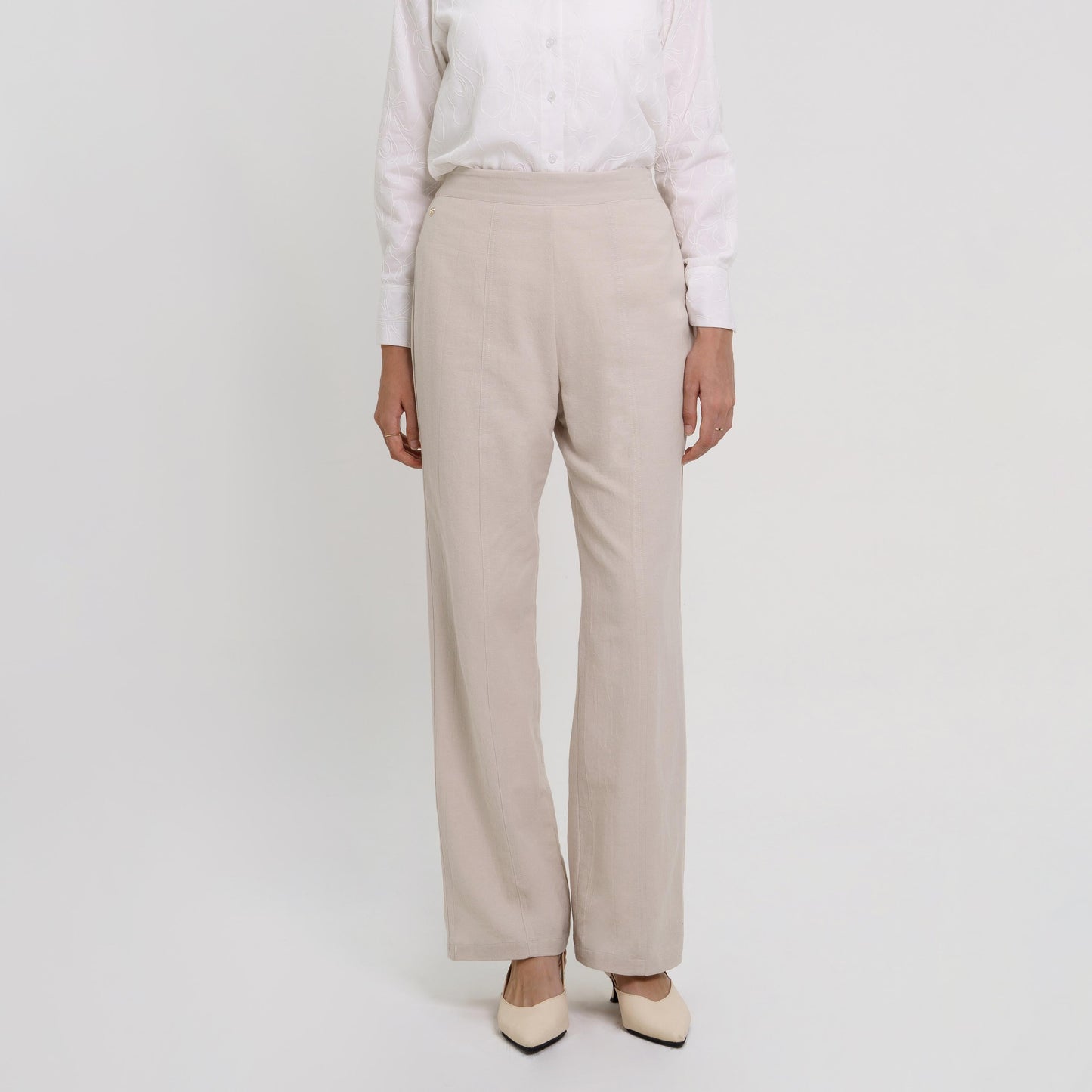 Momelca Cassie Linen Pants Celana Panjang Casual Formal Basic Wanita Nyaman