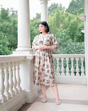 Load image into Gallery viewer, Momelca Jollie Flora Dress Wanita
