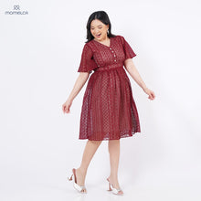 Load image into Gallery viewer, Momelca Carly Dress Lace Wanita
