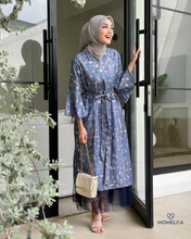 Load image into Gallery viewer, Momelca Aryanti Dress Wanita
