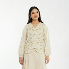 Load image into Gallery viewer, RAYA COLLECTION - Momelca Izzati Top - Atasan Baju Blouse Raya Untuk Wanita
