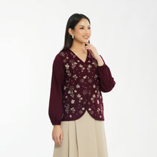Load image into Gallery viewer, RAYA COLLECTION - Momelca Izzati Top - Atasan Baju Blouse Raya Untuk Wanita
