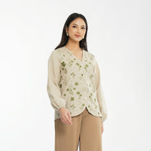 Load image into Gallery viewer, RAYA COLLECTION - Momelca Izzati Top - Atasan Baju Blouse Raya Untuk Wanita
