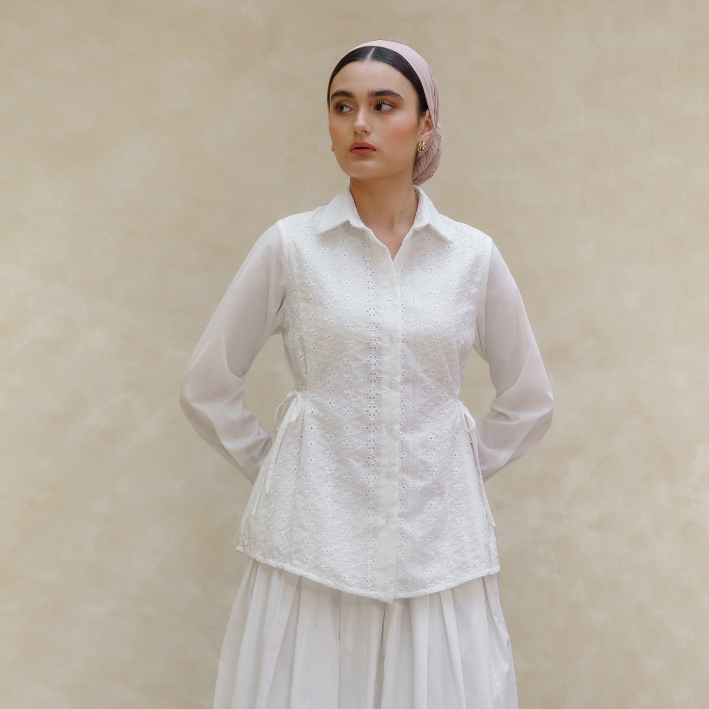 Momelca Ganiya Embroidery Shirt - Blouse Wanita Lengan Panjang