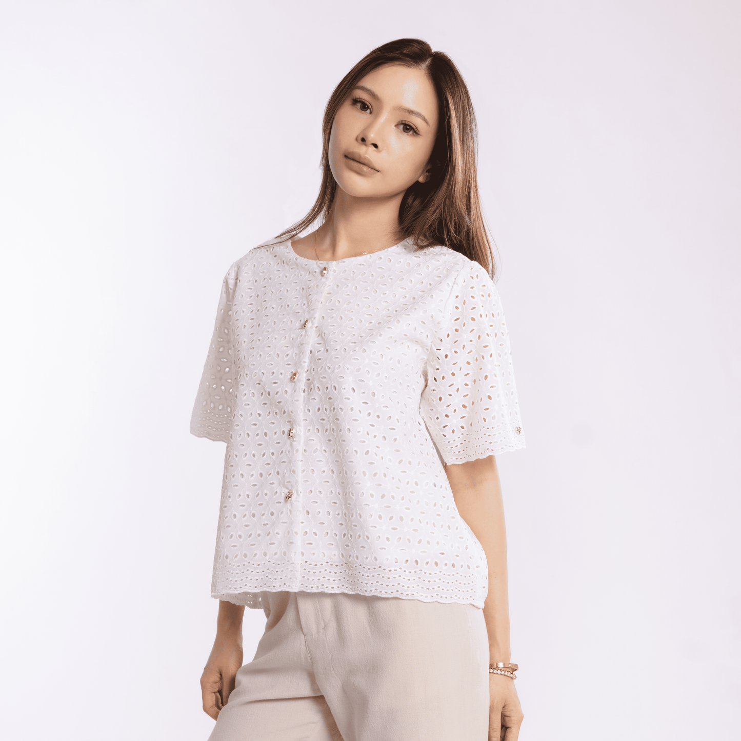 Momelca Lizzie Top Atasan Blouse Bordir Katun Wanita