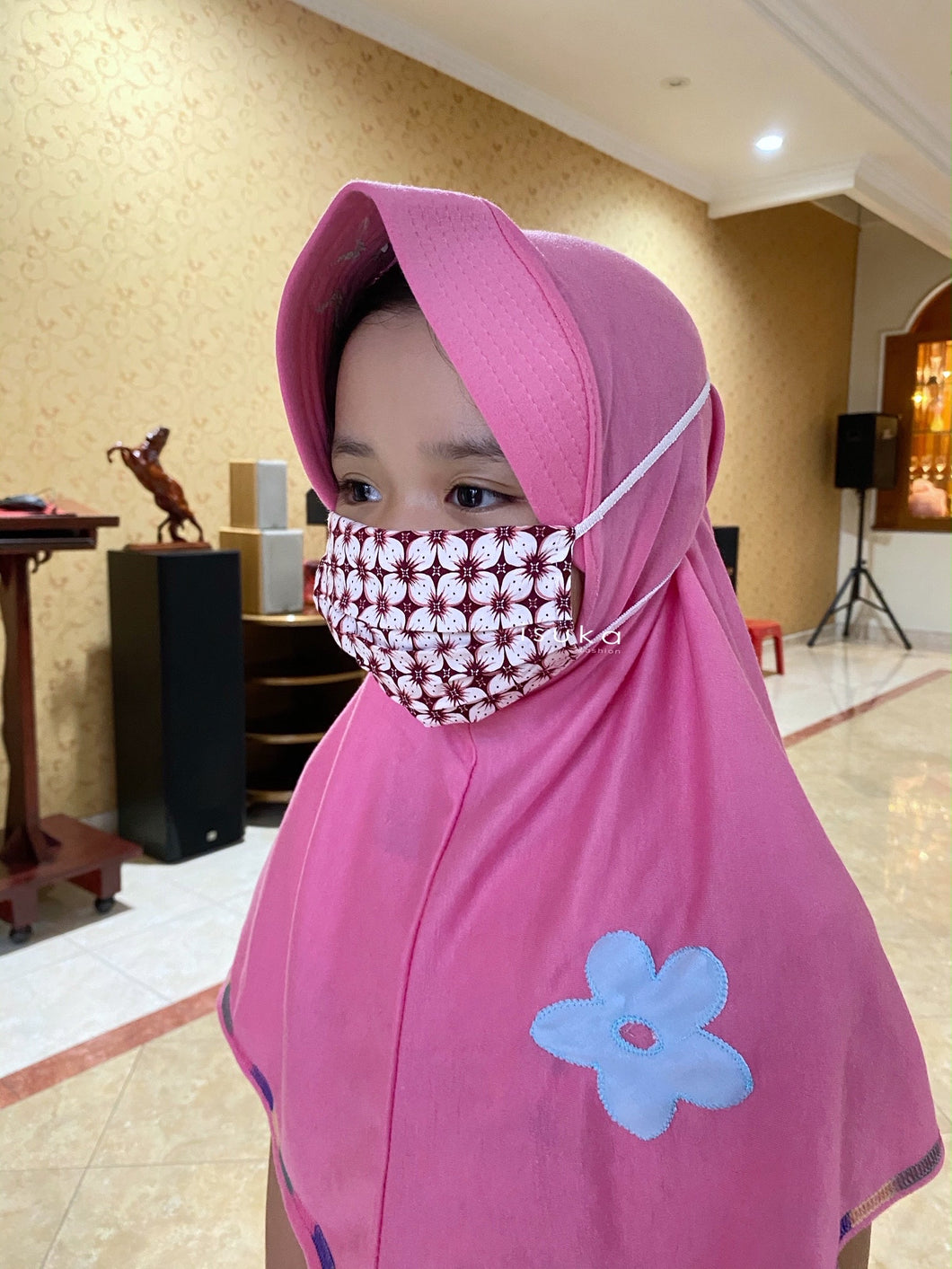 Hijab masker motif anak